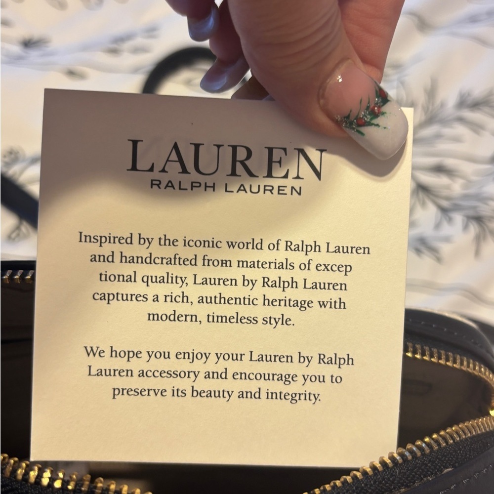 Sleek Stylish LAUREN RALPH LAUREN Hayes Medium Leather Crossbody Navy Blue - Picture 11 of 14